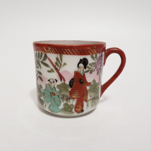 Japanese Geisha Girl Bone Chine Small Espresso Coffee Cup 2" - Picture 1 of 8